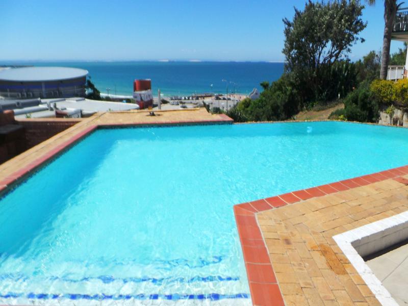 Chapman Hotel And Conference Centre Port Elizabeth Exterior photo